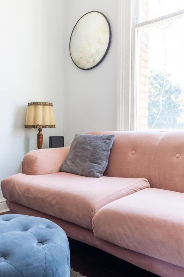 Cheerful 1 Bedroom Flat In The Heart Of North Londres